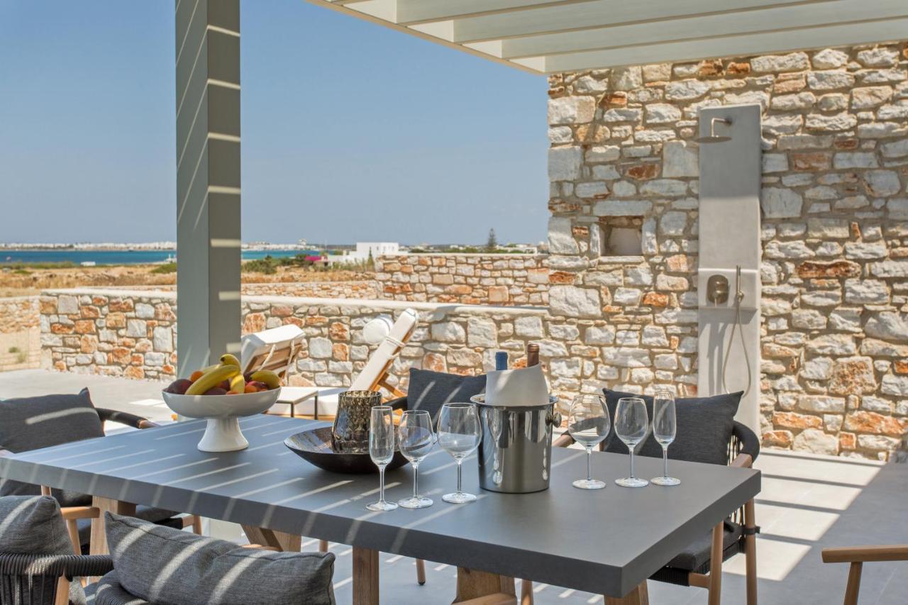 T7 Luxury Villas Paros Exteriör bild