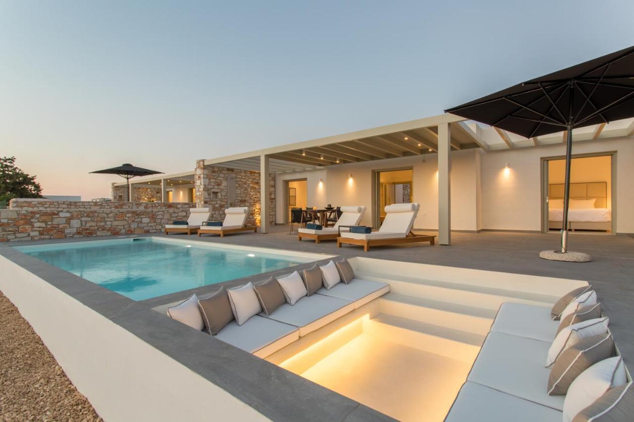 T7 Luxury Villas Paros Exteriör bild