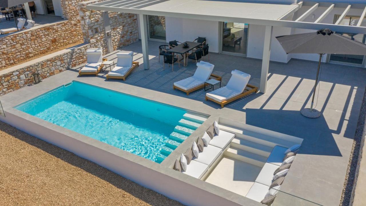 T7 Luxury Villas Paros Exteriör bild