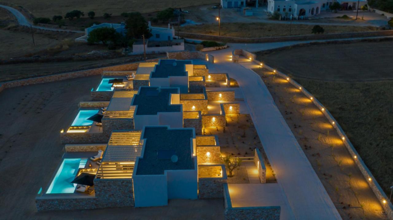 T7 Luxury Villas Paros Exteriör bild