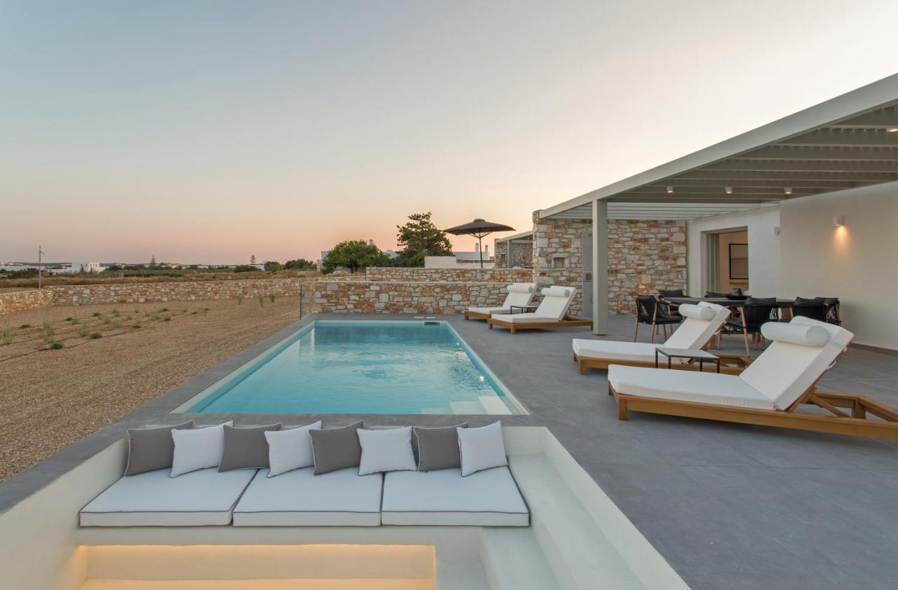 T7 Luxury Villas Paros Exteriör bild