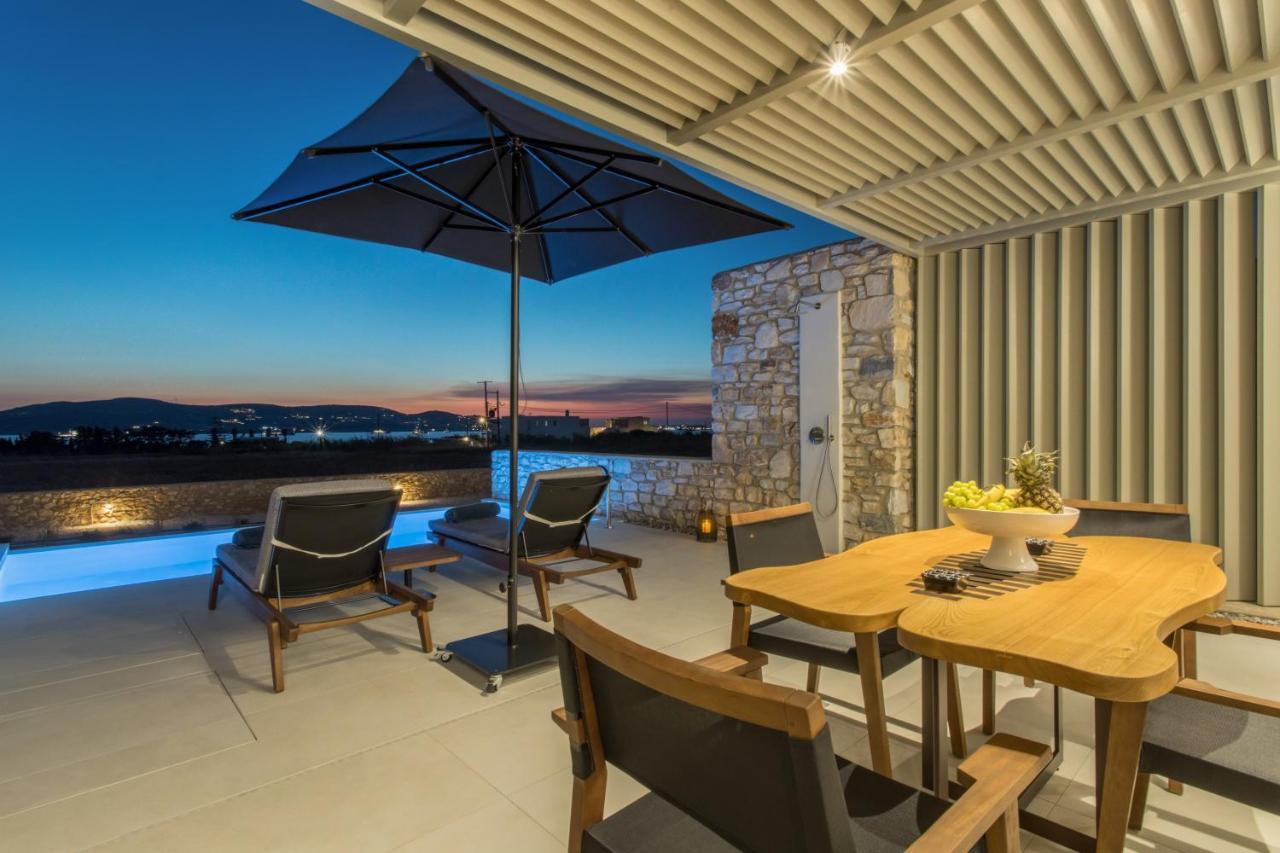 T7 Luxury Villas Paros Exteriör bild