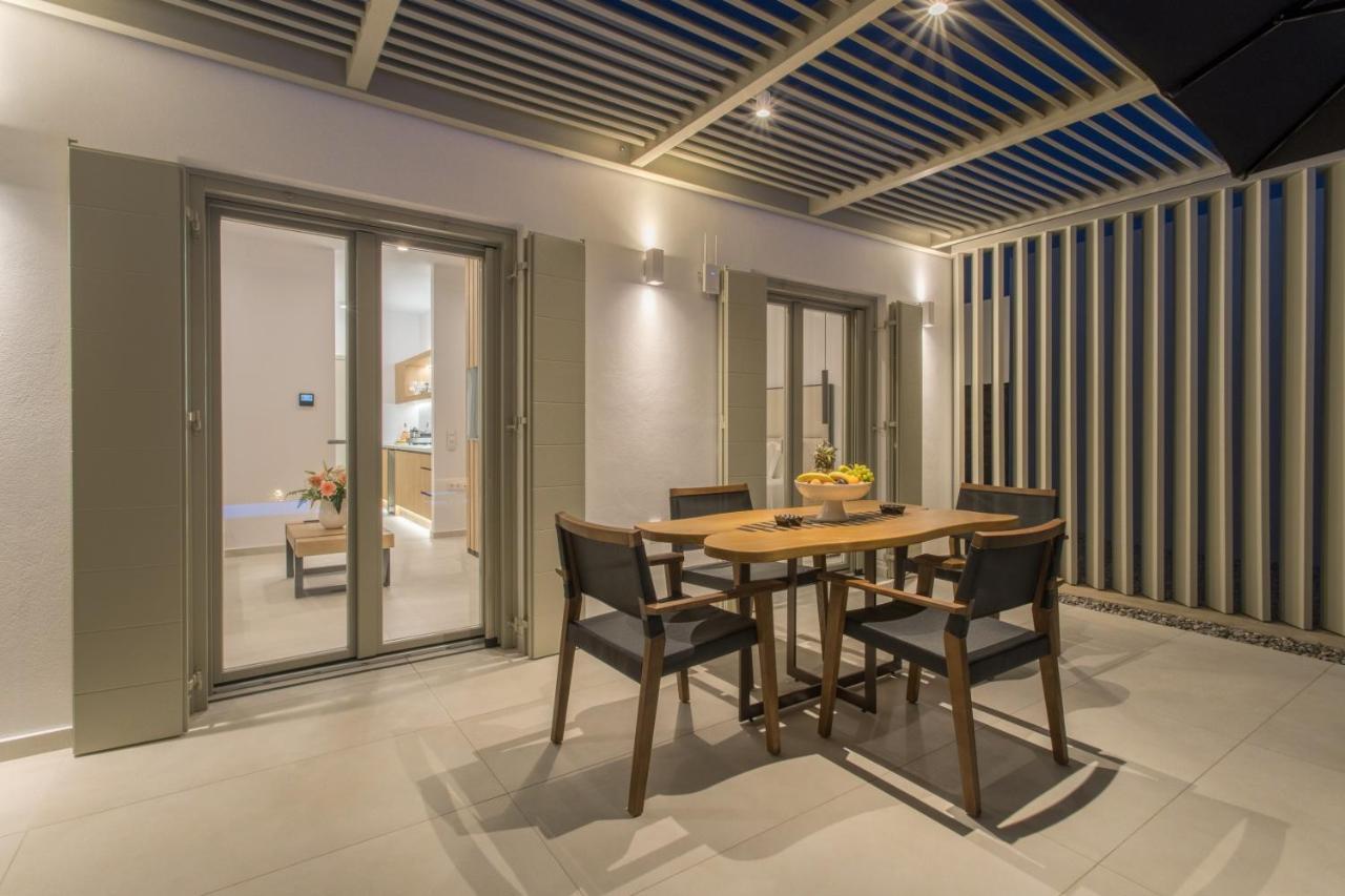 T7 Luxury Villas Paros Exteriör bild