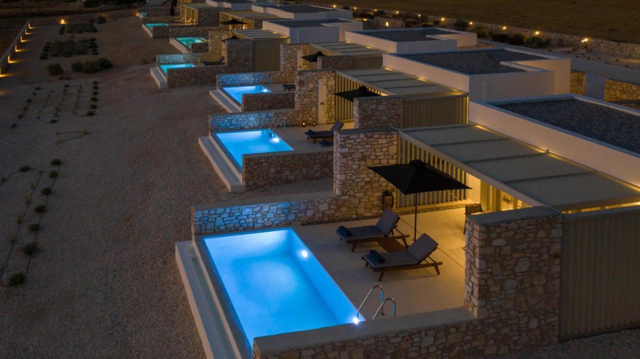T7 Luxury Villas Paros Exteriör bild