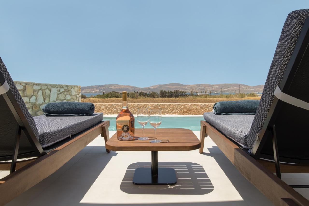 T7 Luxury Villas Paros Exteriör bild